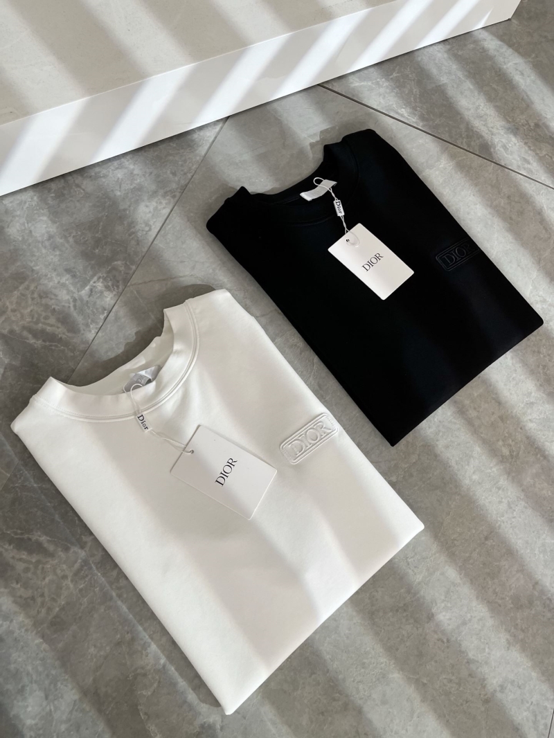 chr1st1an D10r t-shirts